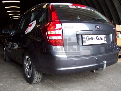 Фаркоп оцинкованный Galia шар A на универсал для Kia Ceed 2007-2012